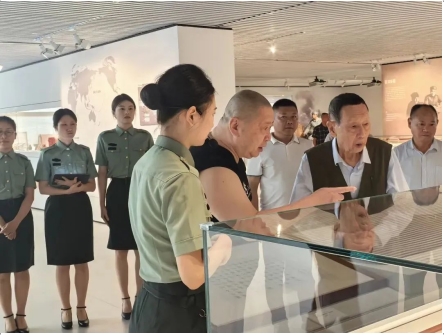 周总理亲属莅临开州  雨青博物馆迎首批贵宾