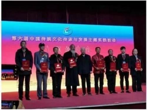 2026金马贺岁·“易医同源”传承人刘荣安新春送福