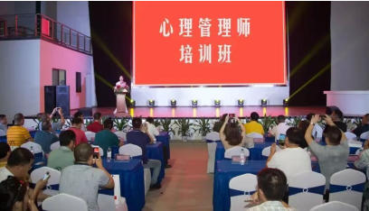 加入人生学创始人俱乐部，在 人生学发展史上镌刻你的名字 作者：王伟