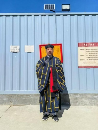 人民网特别报道： 献礼建党104周年易学名家——程新宏