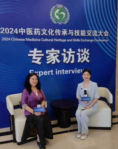 恭贺著名中医针灸非遗传承人邓国珍被央视在线直播网特聘为客座教授