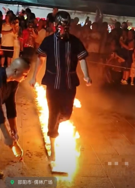 苗山药香千年承：90后苗医江冠礼的守正与传承