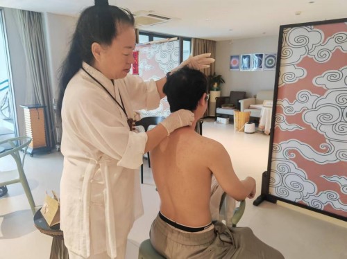 道医智慧照见现代健康——王招珺教授的守护之路