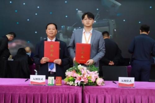 金马贺岁暖千家，名医匠心护安康——廖尧生教授携轻身正气茶给您拜年啦